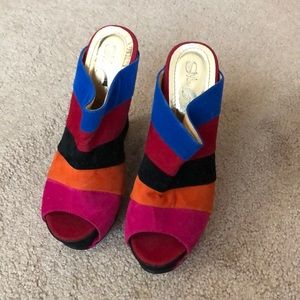 Authentic Colorful Wedges from Thailand